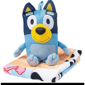 NWT Bluey 2-pc. Bath Buddy & Towel Set - Kids' Bath Time Fun